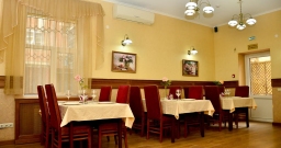 Основной зал