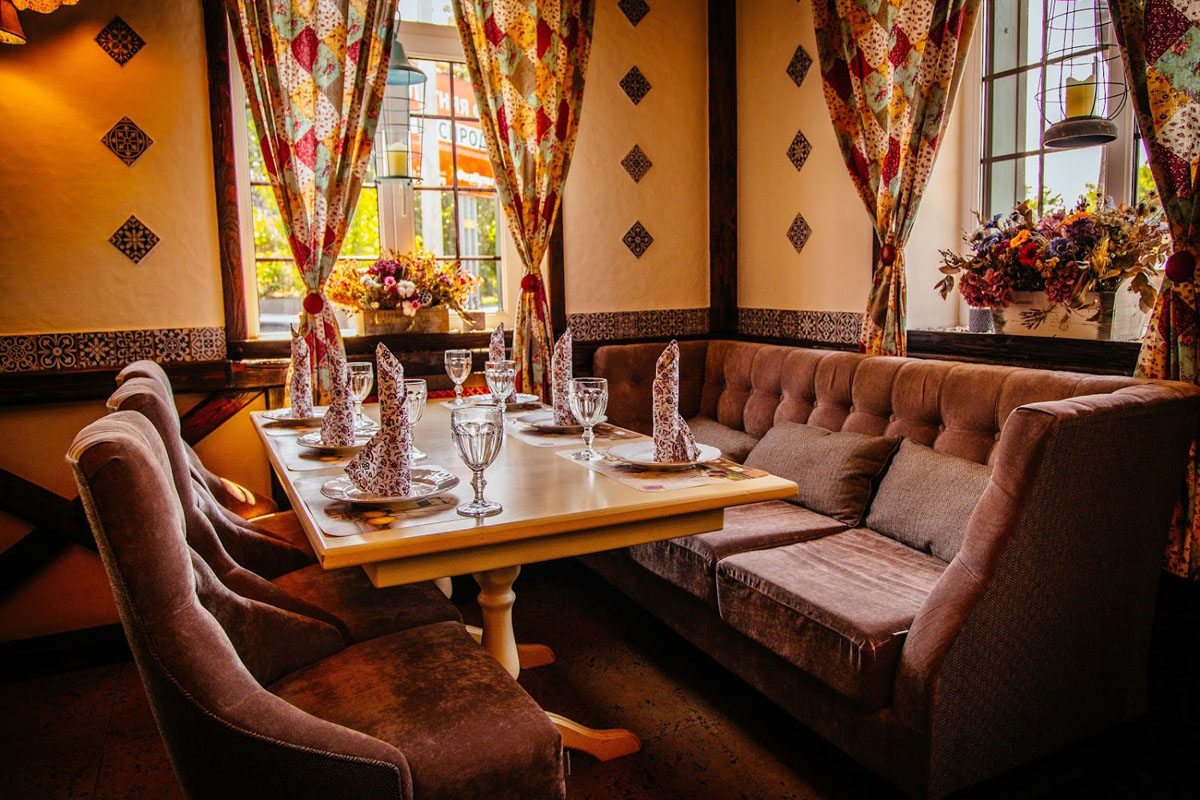 Основной зал — Ресторан Шале