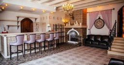 Основной зал — интерьер зала