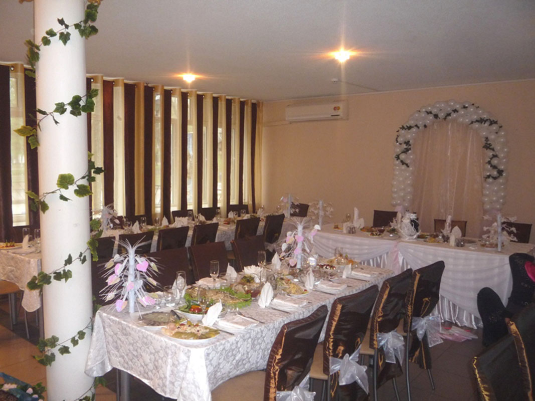 Мир — Зал на 80 человек, фото банкетного зала