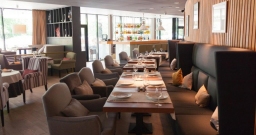 Основной зал — интерьер зала