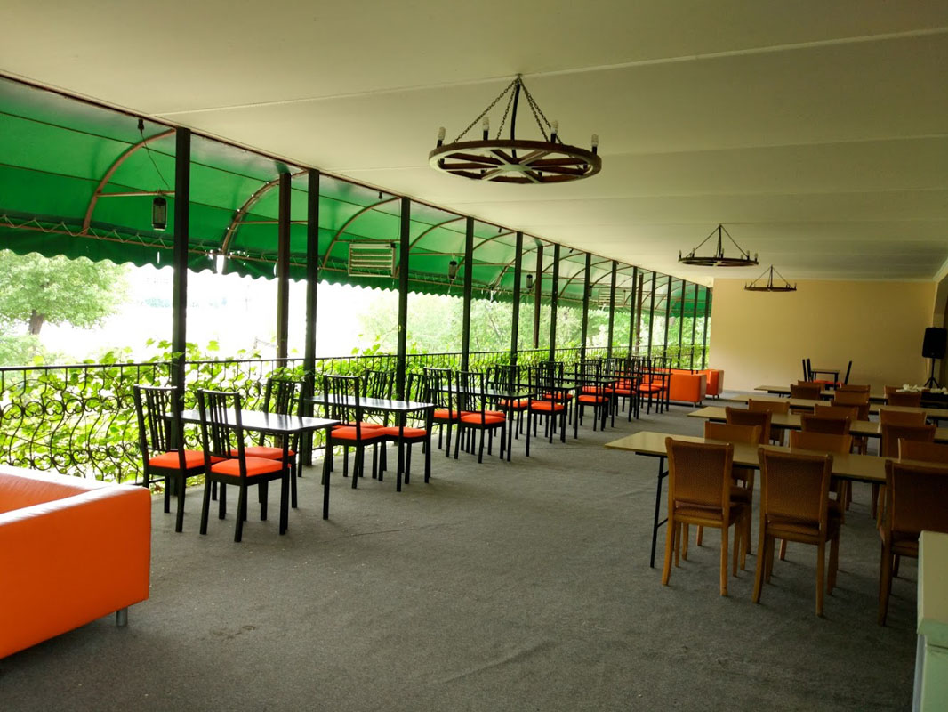 Зал на 120 человек — Кафе Башня