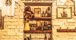 Основной зал