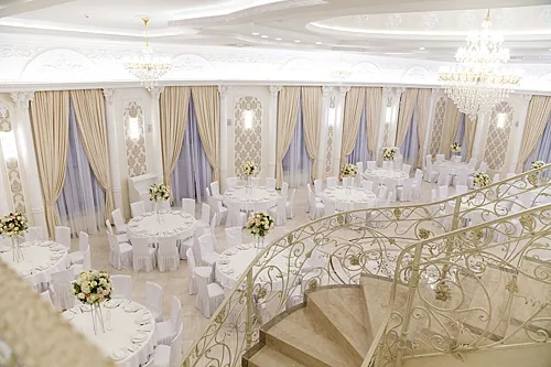 Bellagio Light Hall — Белладжио