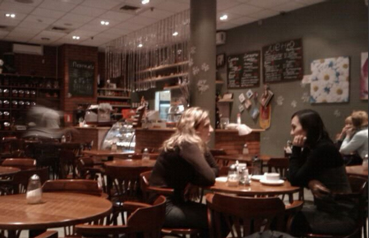 Центральная кофейня на Троицком проспекте — Основной зал, фото банкетного зала