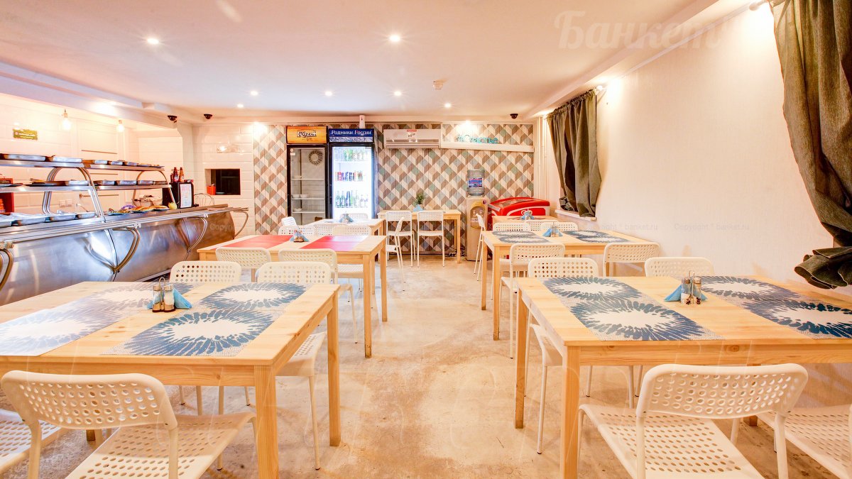 Основной зал — Кафе-столовая