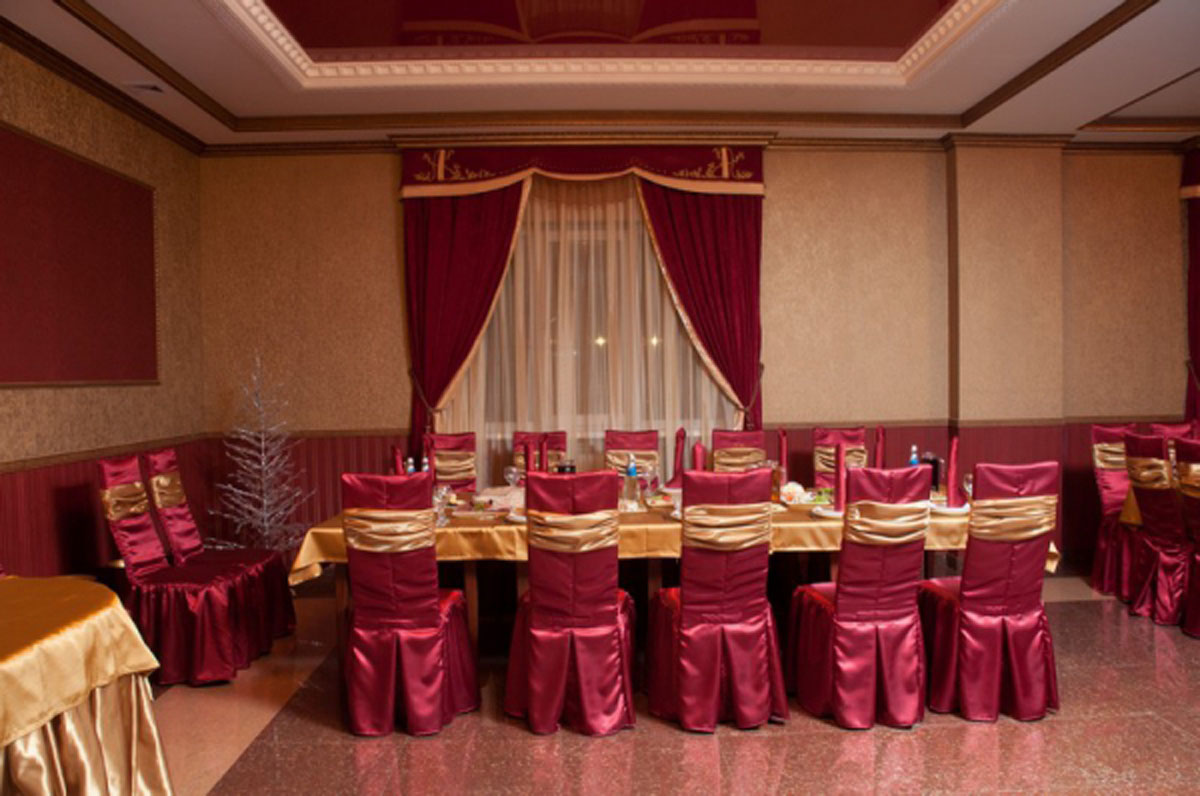 Зал на 90 человек — Майами