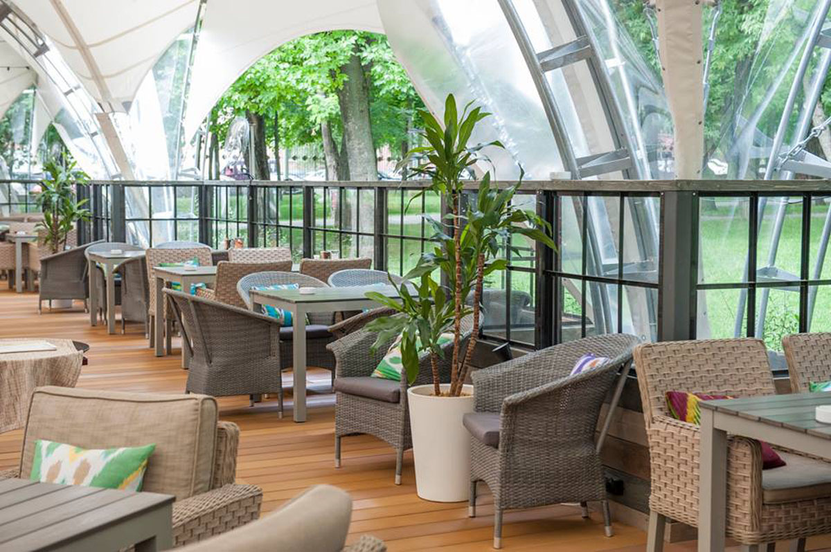 Зал на 180 человек — Ялла