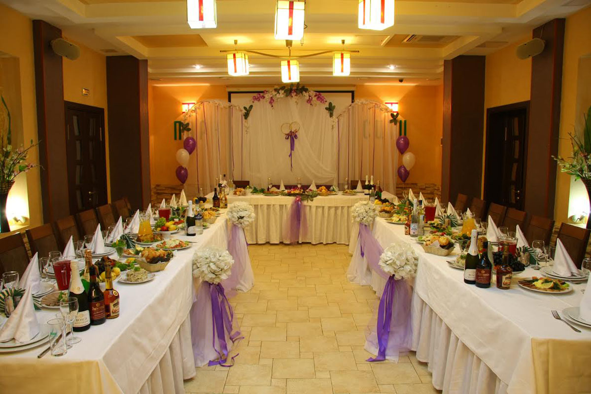 Основной зал