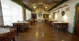 Основной зал