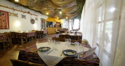 Основной зал