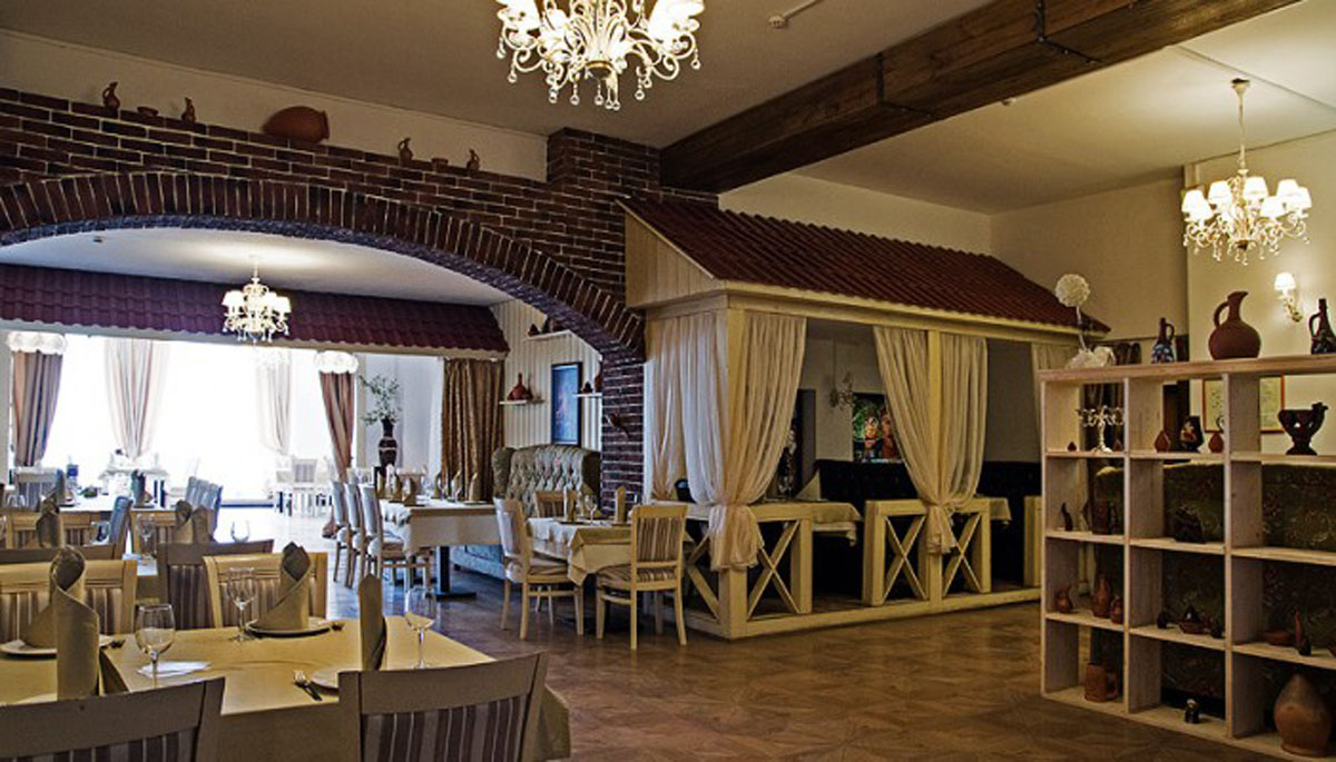 Зал на 80 человек — Ресторан Иверия