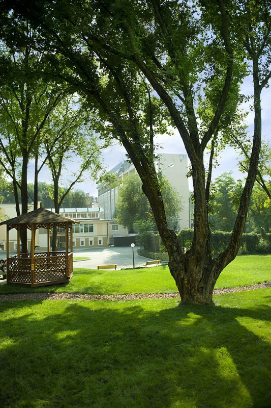 Зал на 300 человек