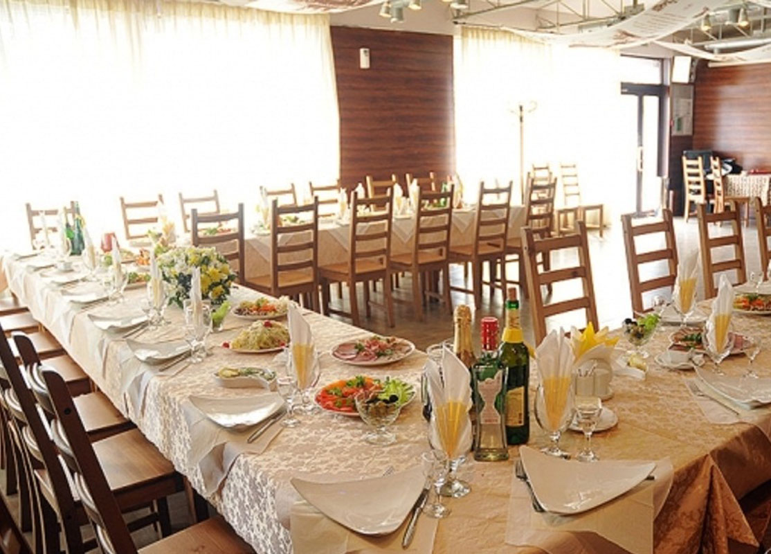 Основной зал — Дирижабль