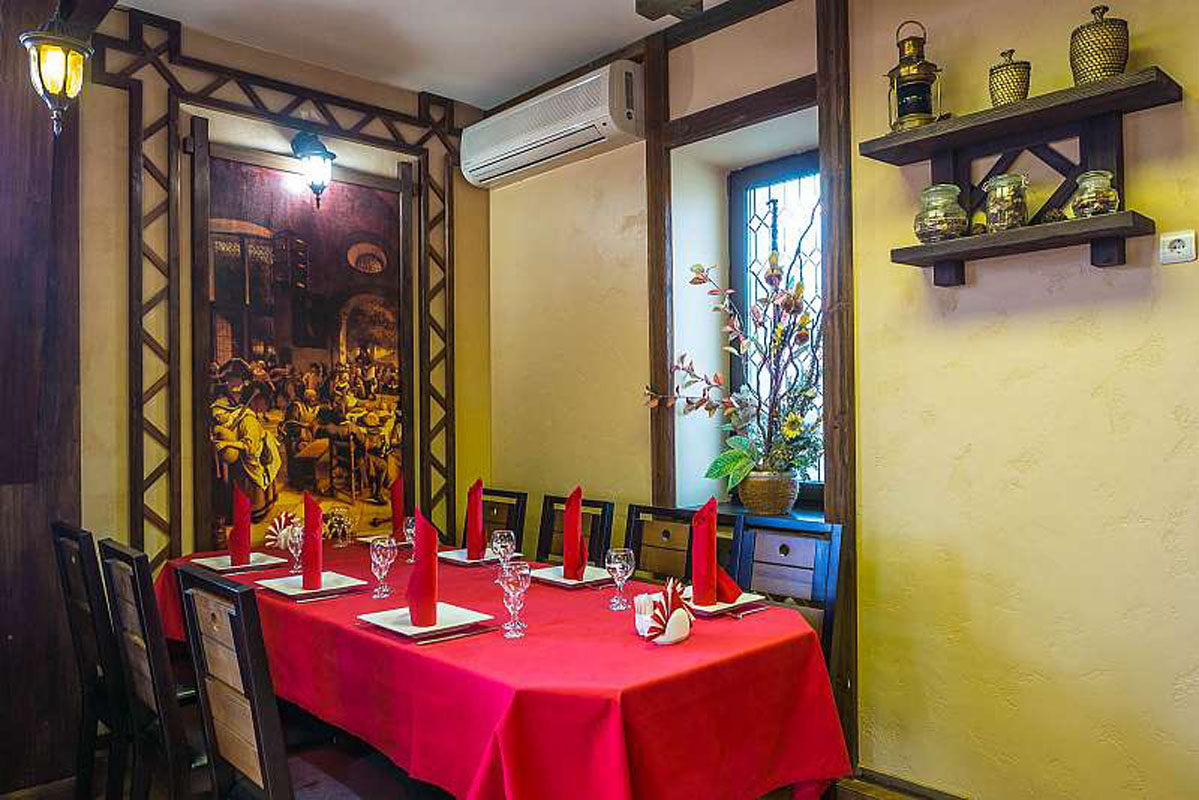 Основной зал — Ресторан Фрау Марта