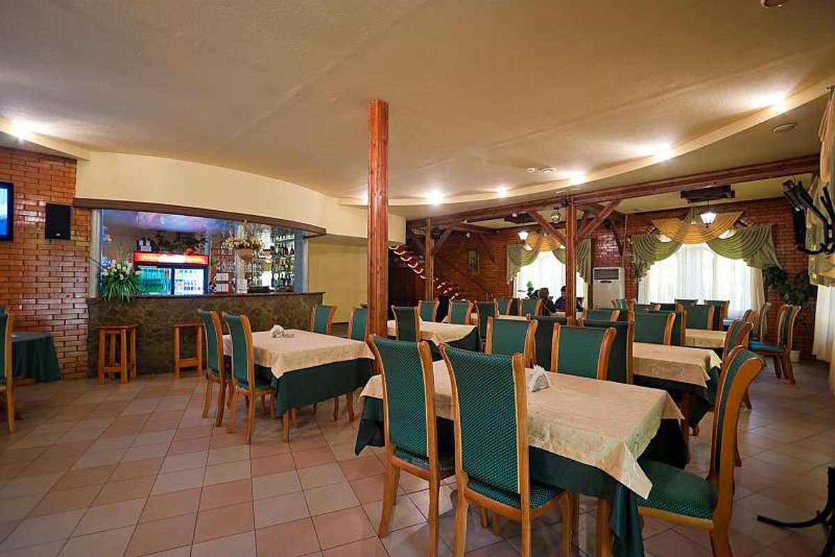 Основной зал — Кафе Сергей