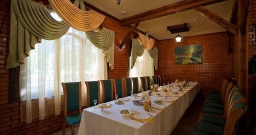 Основной зал — интерьер зала