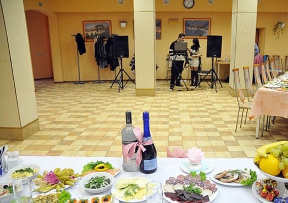 Логотип Кафе Гурман