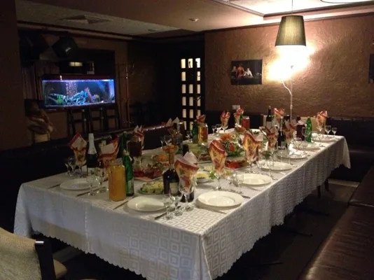 Основной зал