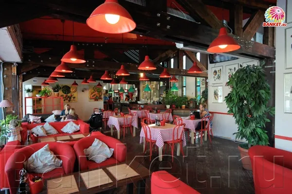 Зал Меркато — интерьер зала