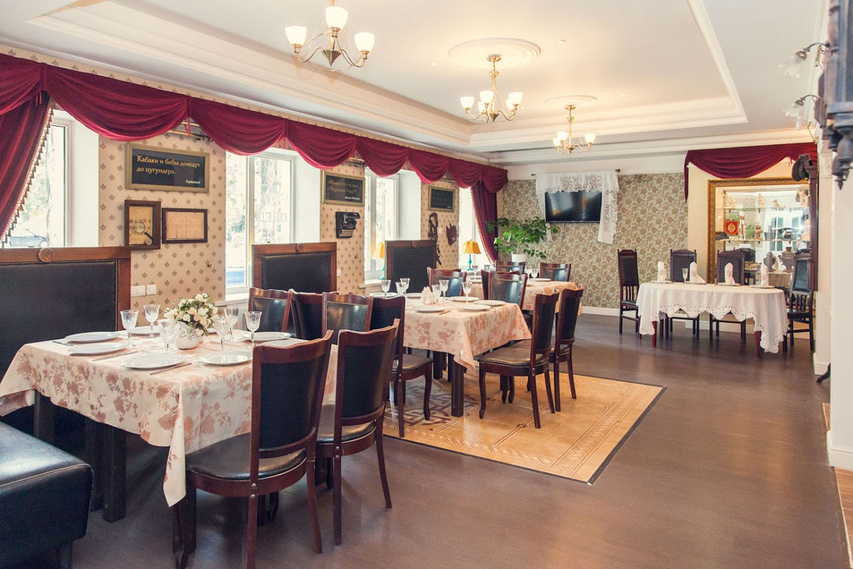 Основной зал