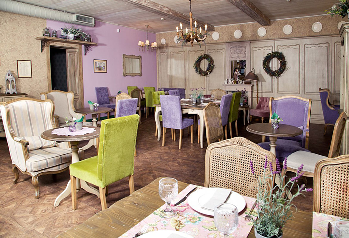 Основной зал