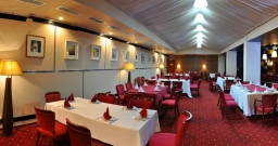 Каминный зал