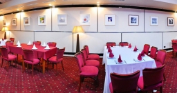 Каминный зал