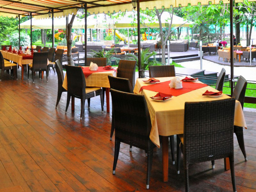 Терраса — Tennispark