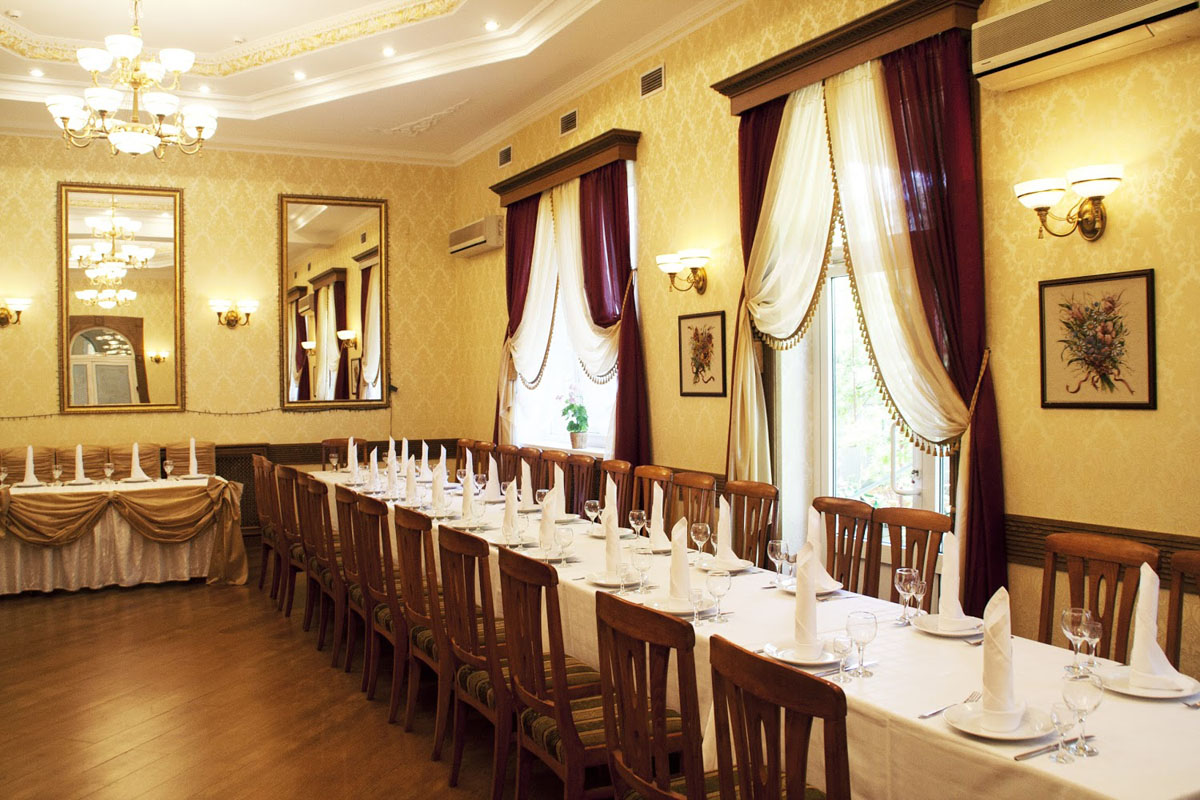 Основной зал — Магнолия