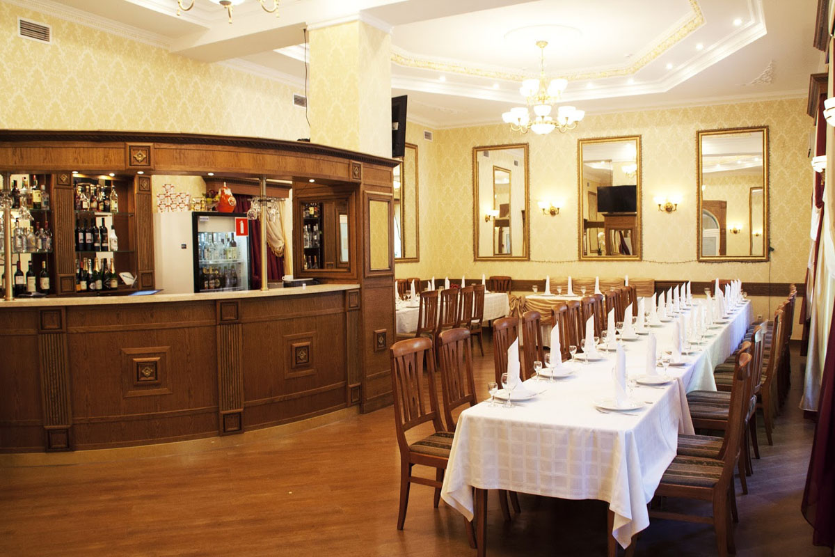 Основной зал — Магнолия