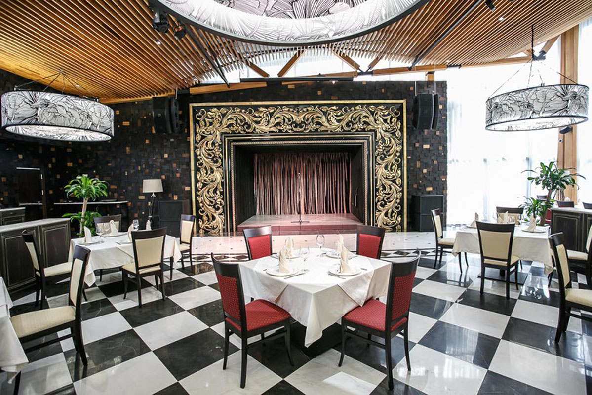 Банкетный зал —  Д.А.Р.