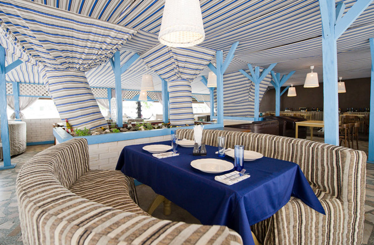 Зал на 30 человек — Рыба