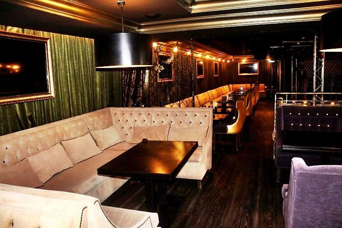 Основной зал — Паратов