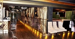 Основной зал — интерьер зала