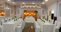 Основной зал