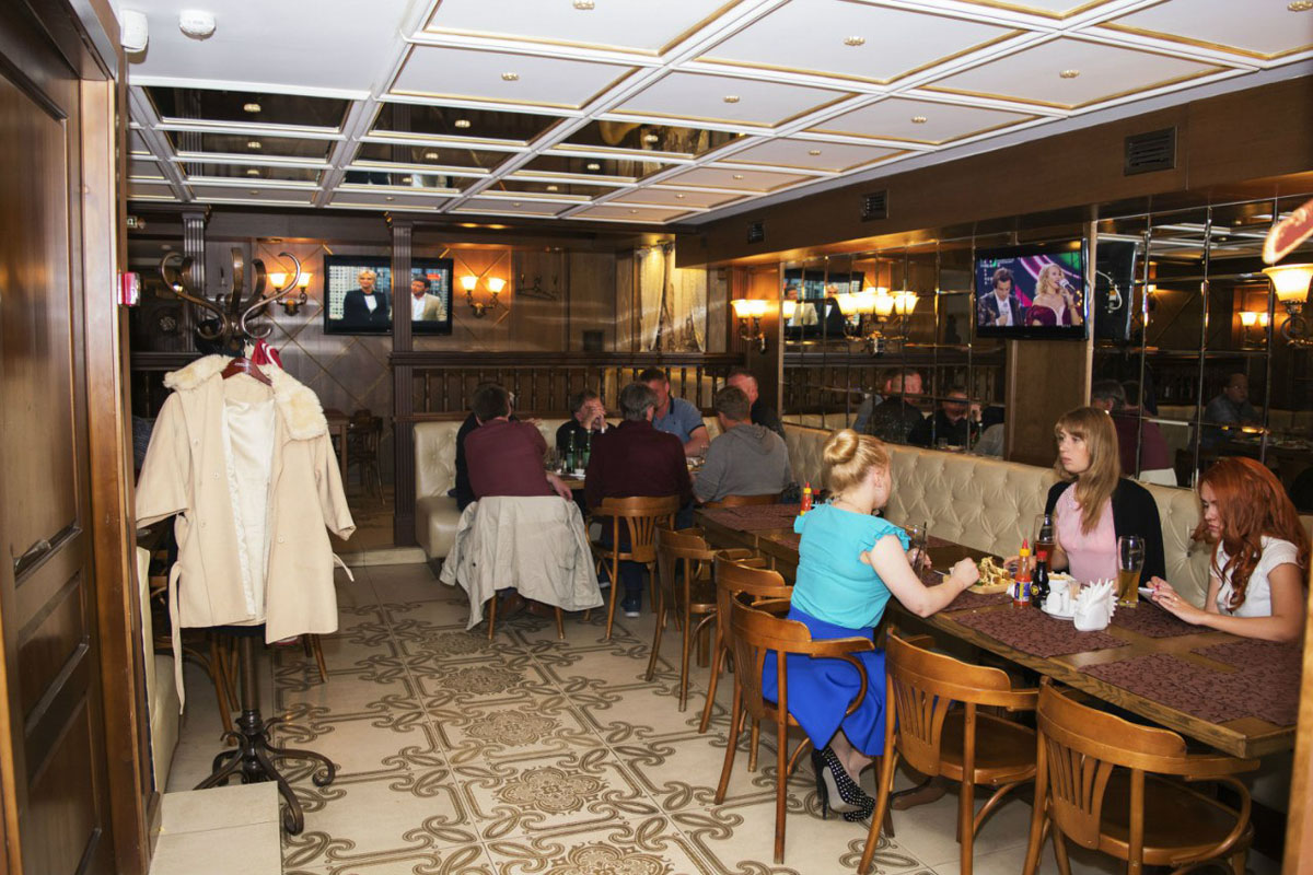 Основной зал — Гроссен Ваген