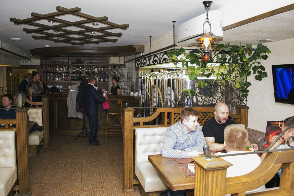 Основной зал — Гроссен Ваген