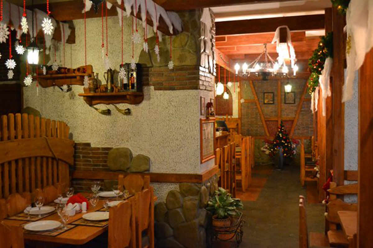 Основной зал — Старый Тифлис