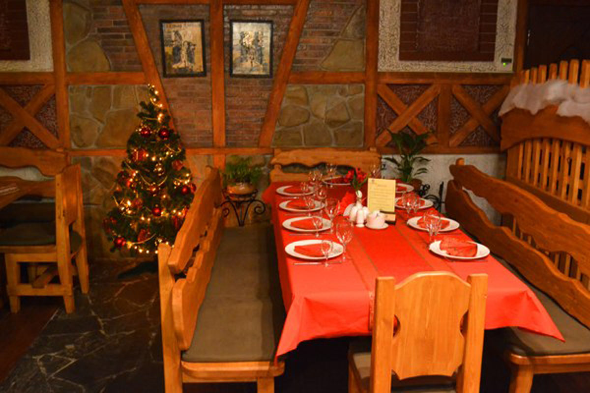 Основной зал — Старый Тифлис