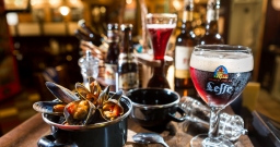 Основной зал