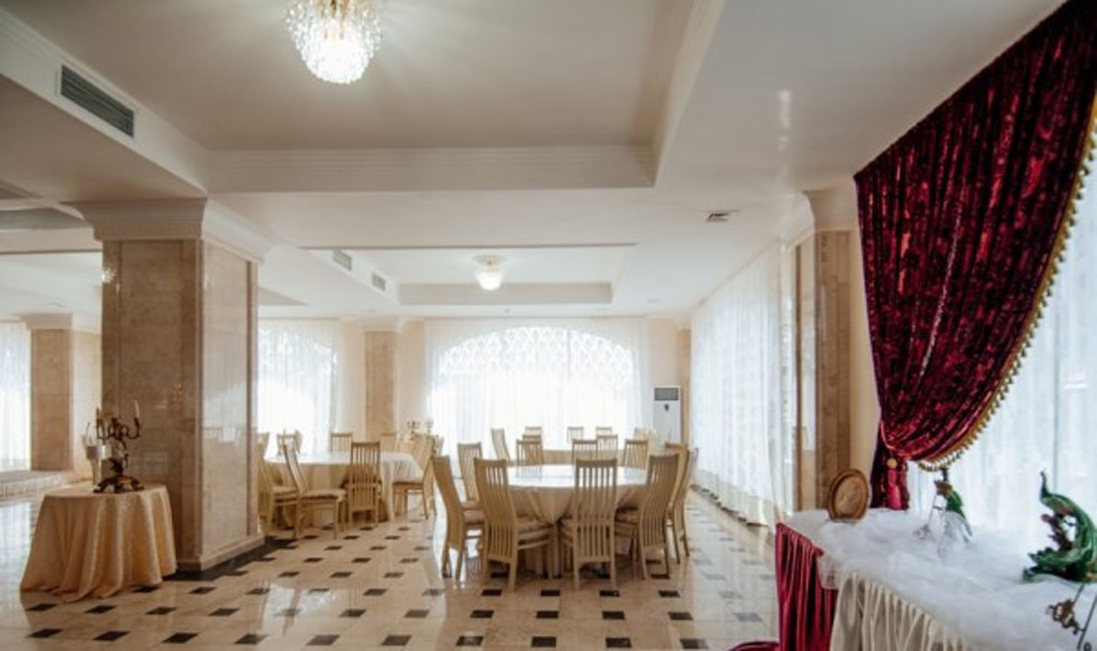 Зал на 60 человек — Наполеон