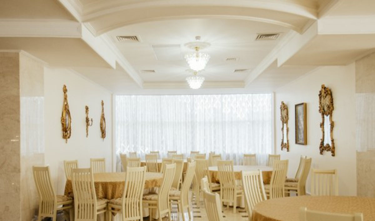 Зал на 300 человек — Наполеон