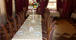 Основной зал