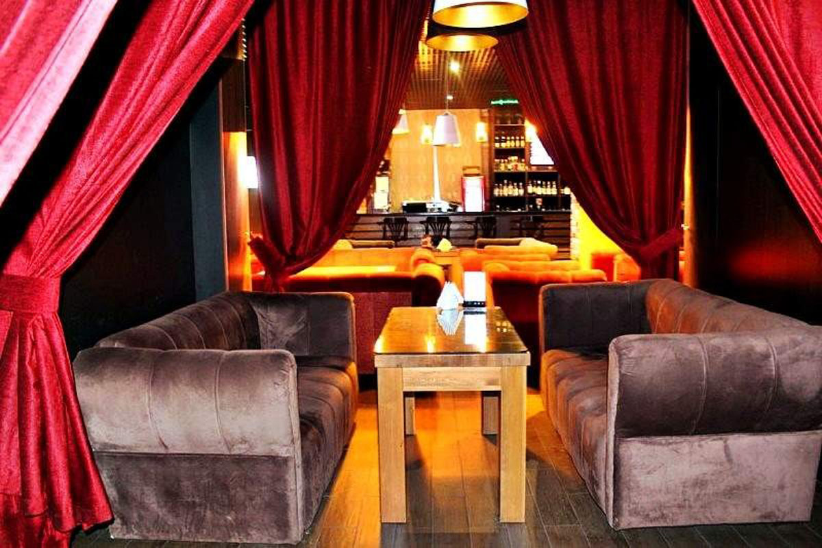 Основной зал — Мята на проспекте Ломоносова 