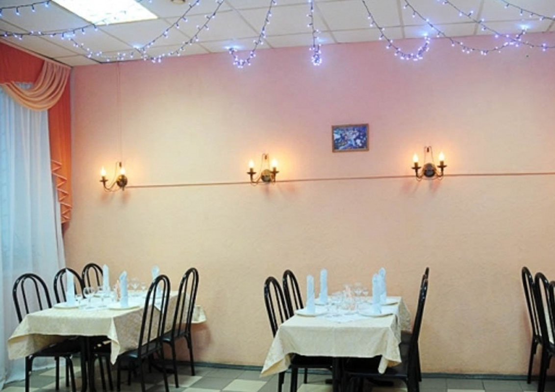 Основной зал — Мария