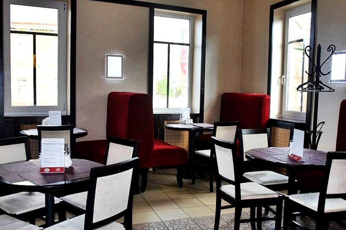 Основной зал — Шелк