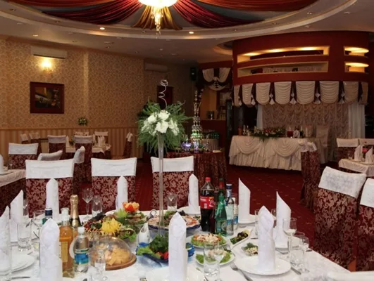 Зал на 80 человек