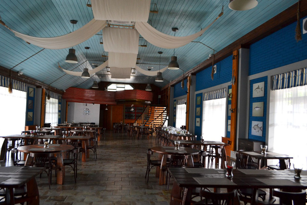 Основной зал — Важная рыба