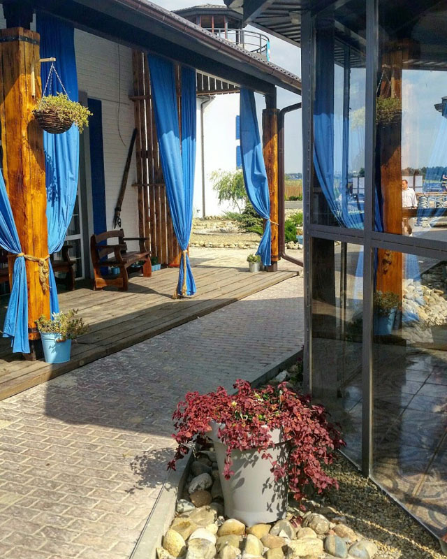 Основной зал — Важная рыба